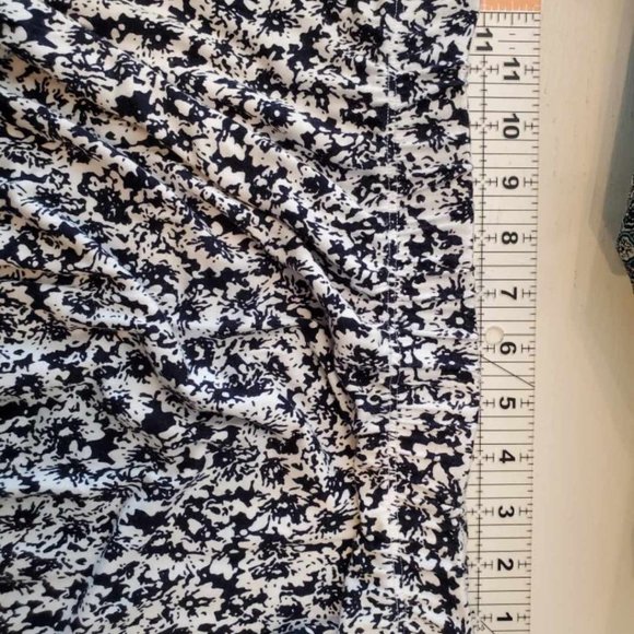 Loveappella Navy Blue and White Maxi Skirt - Picture 5 of 9